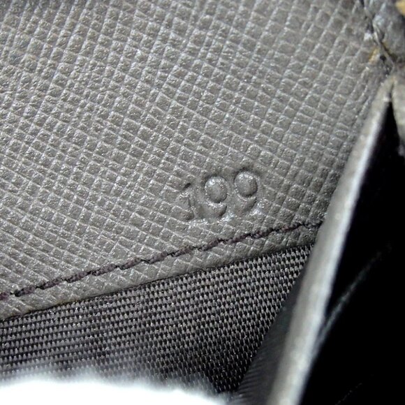 Authentic PRADA 1M0506 logo zip around purse Nylon [Used] - Picture 14 of 14